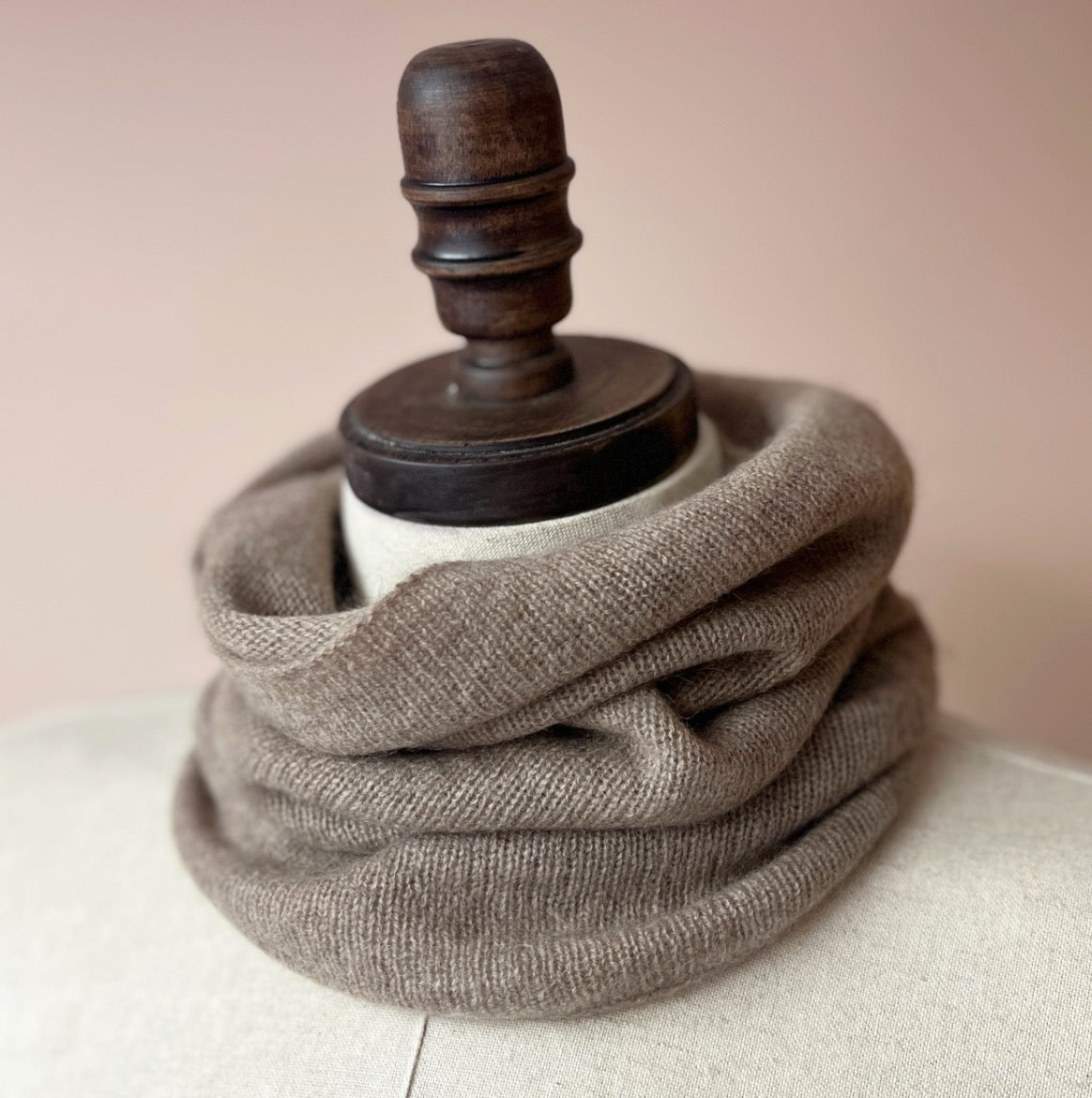 100% Cashmere knit circle scarf | Cashmere winter accessories