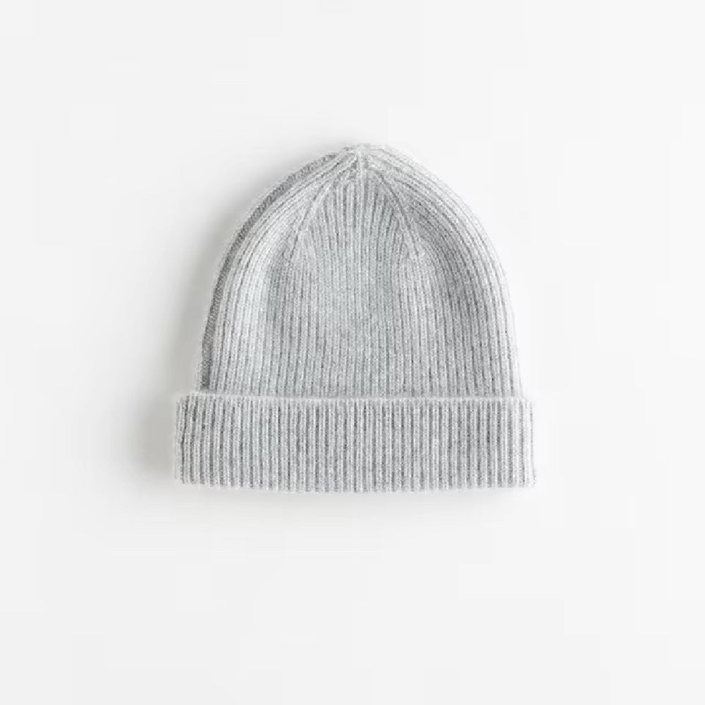 cashmere hat in grey