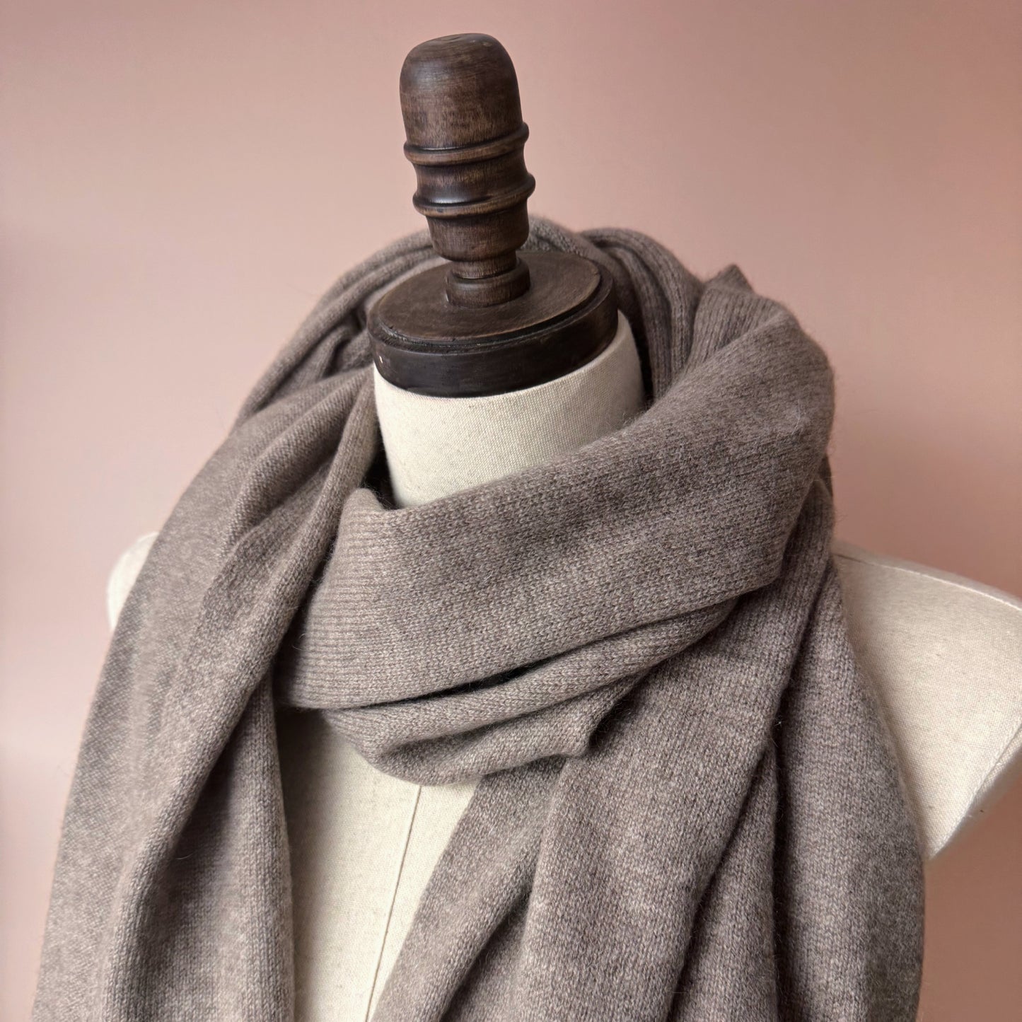 Long Taupe Cashmere scarf | Cashmere scarves and wraps by Econica