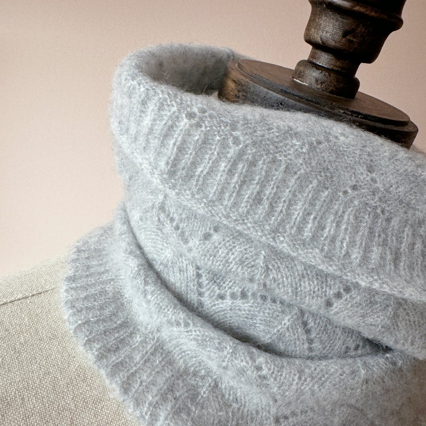Cashmere lace neck warmer | Infinity Scarf | Cashmere accessories