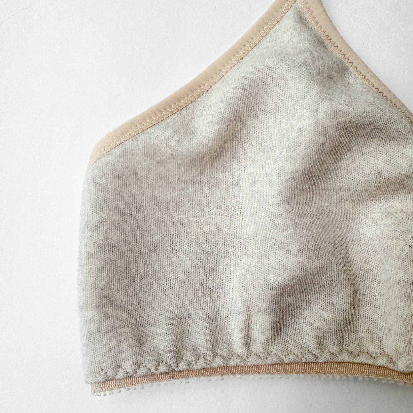 Natural 100% natural merino wool bra. Ready-to-ship.
Very soft and warm pure merino wool interlock with a stretch for extra support.