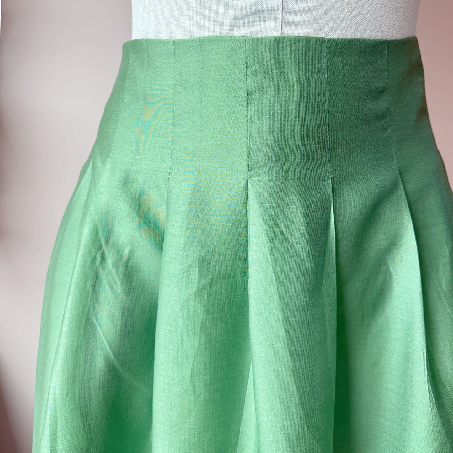 Vintage style pleated silk skirt with pockets | Summer midi skirt in natural silk