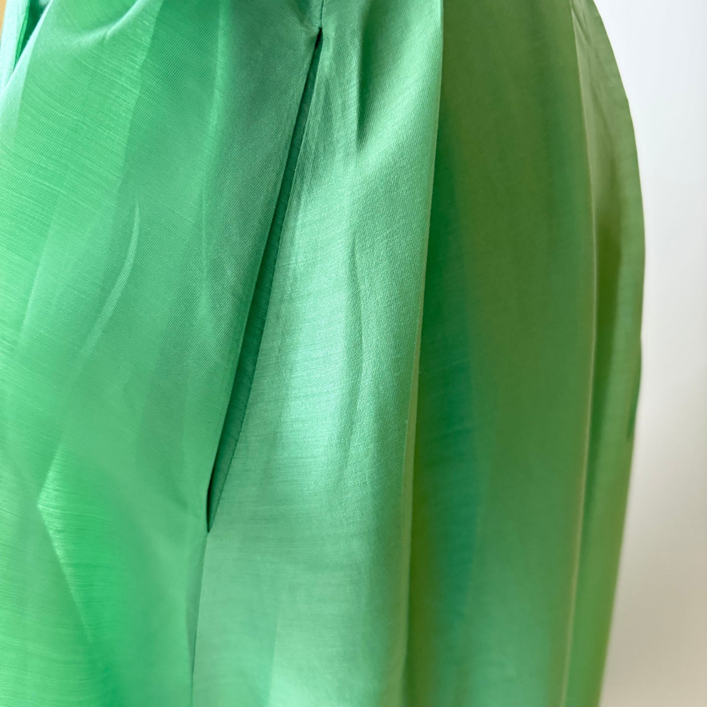 Vintage style pleated silk skirt with pockets | Summer midi skirt in natural silk