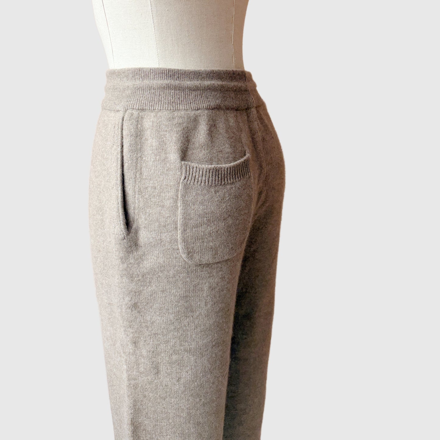 Cashmere knit hoodie and pants set | Women's Cashmere Loungewear
