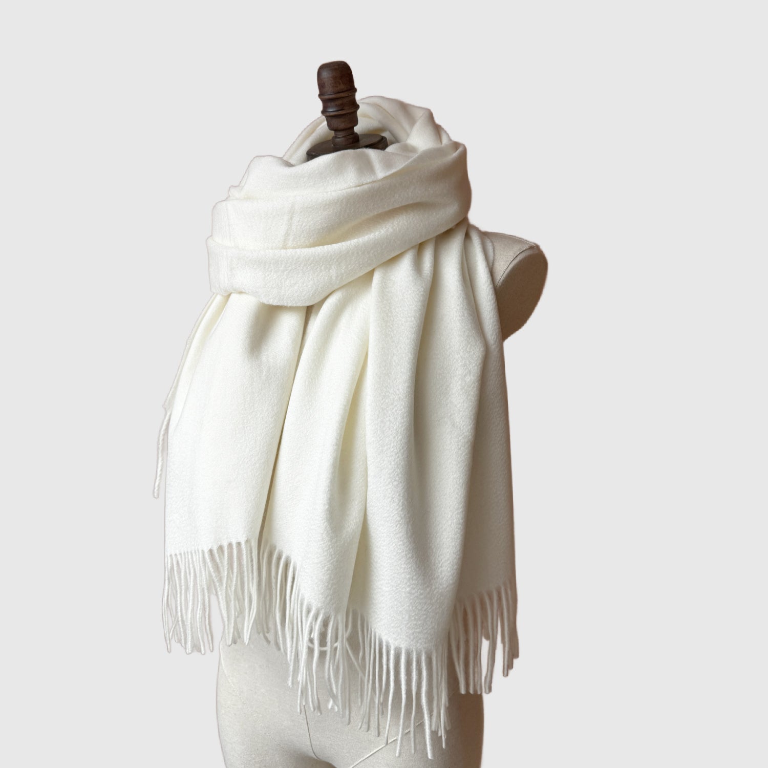 Lambswool oversized winter scarf Shop 100% pure wool scarves