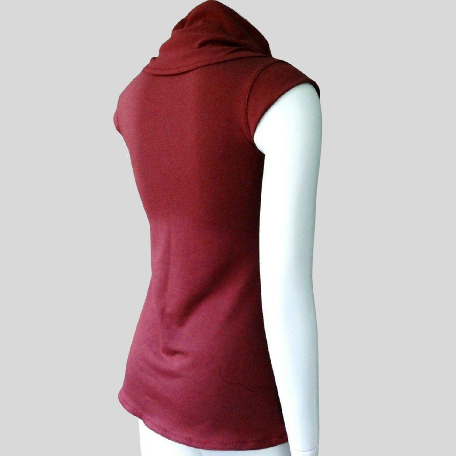 Canadian-made red organic cotton tunic top for women | Shop organic women's clothing made in Canada