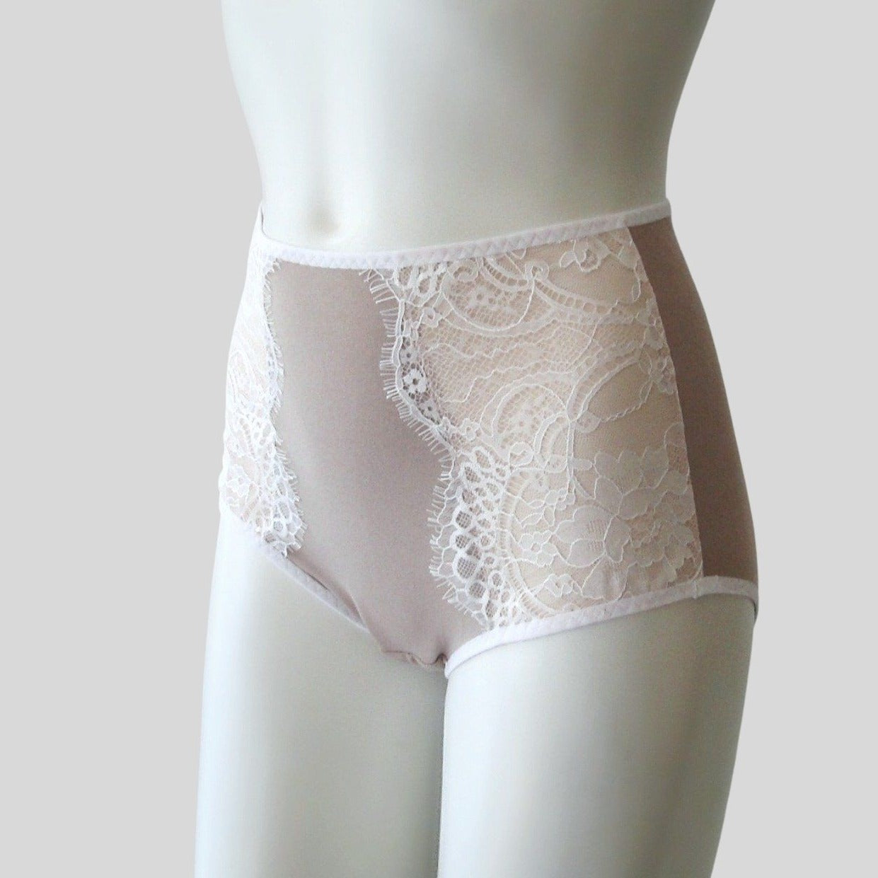 High-cut french lace underwear brief