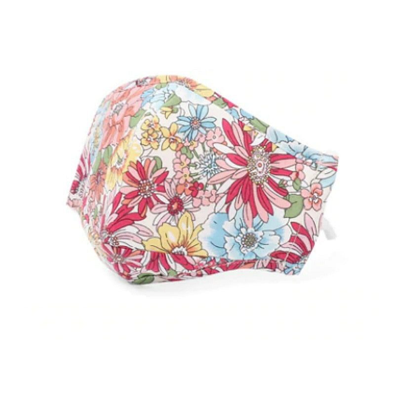 fitted face mask with ear loops | Fitted floral face mask | Buy made in Canada washable and reusable cloth mask | Buy organic cotton face masks | Shop made in Canada face masks | Silk, cotton and linen face masks from Canada