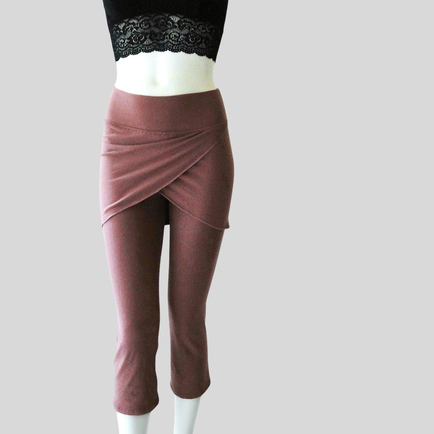 Cropped leggings with wrap skirt