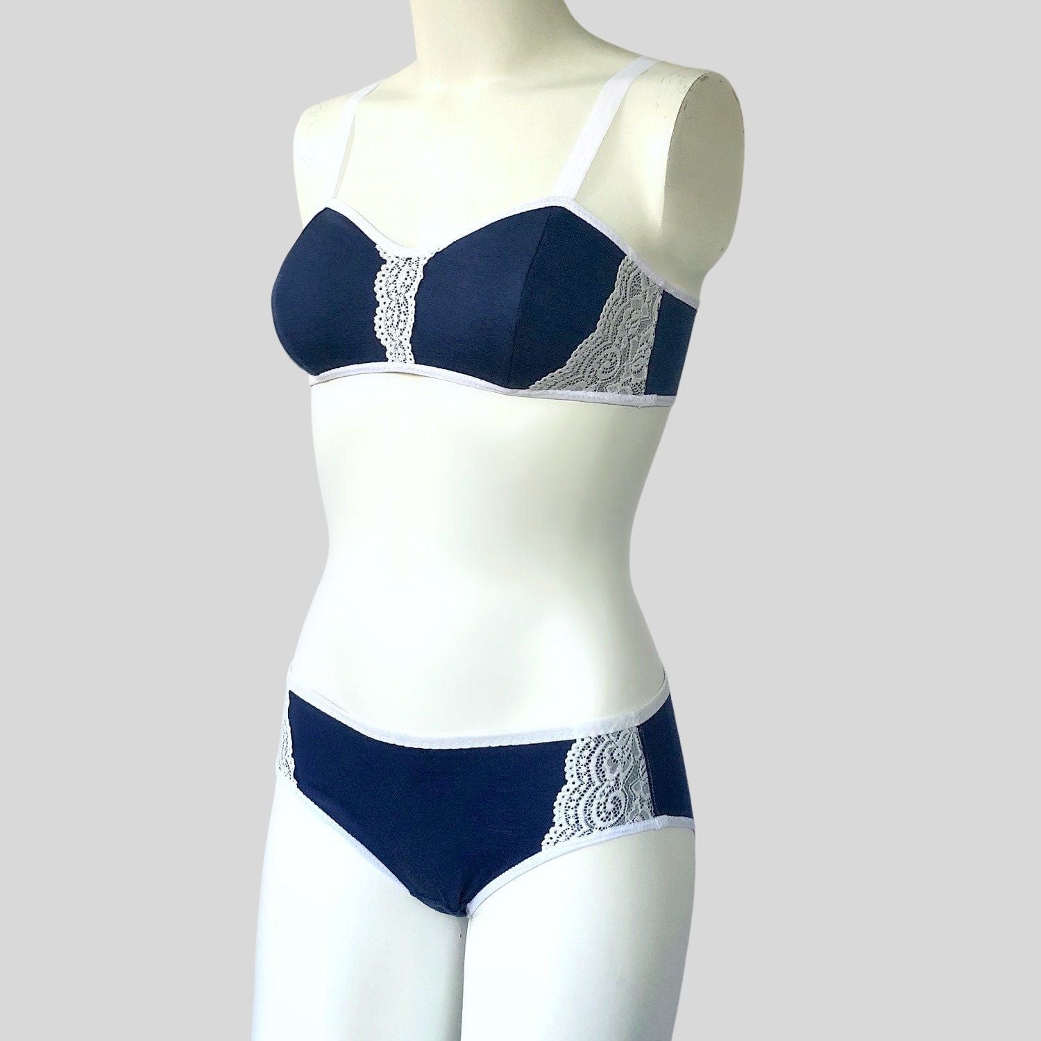 Shop lingerie Blue wool women's panties | Shop wool underwear for women | Made in Canada women's panties | Econica - wool women's clothes made in Canada