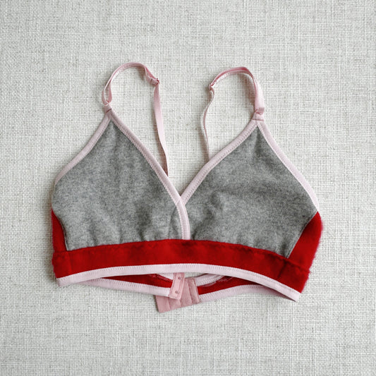 Econica's dedication to ethical and environmentally friendly practices is reflected in this handmade long bra top. By using high-quality natural fibers and supporting local artisans, the brand creates pieces that are not only beautiful but also sustainable. The Grey, Red, and Pink cashmere bra top is a testament to Econica's commitment to responsible fashion, making it a guilt-free luxury for the conscious consumer.