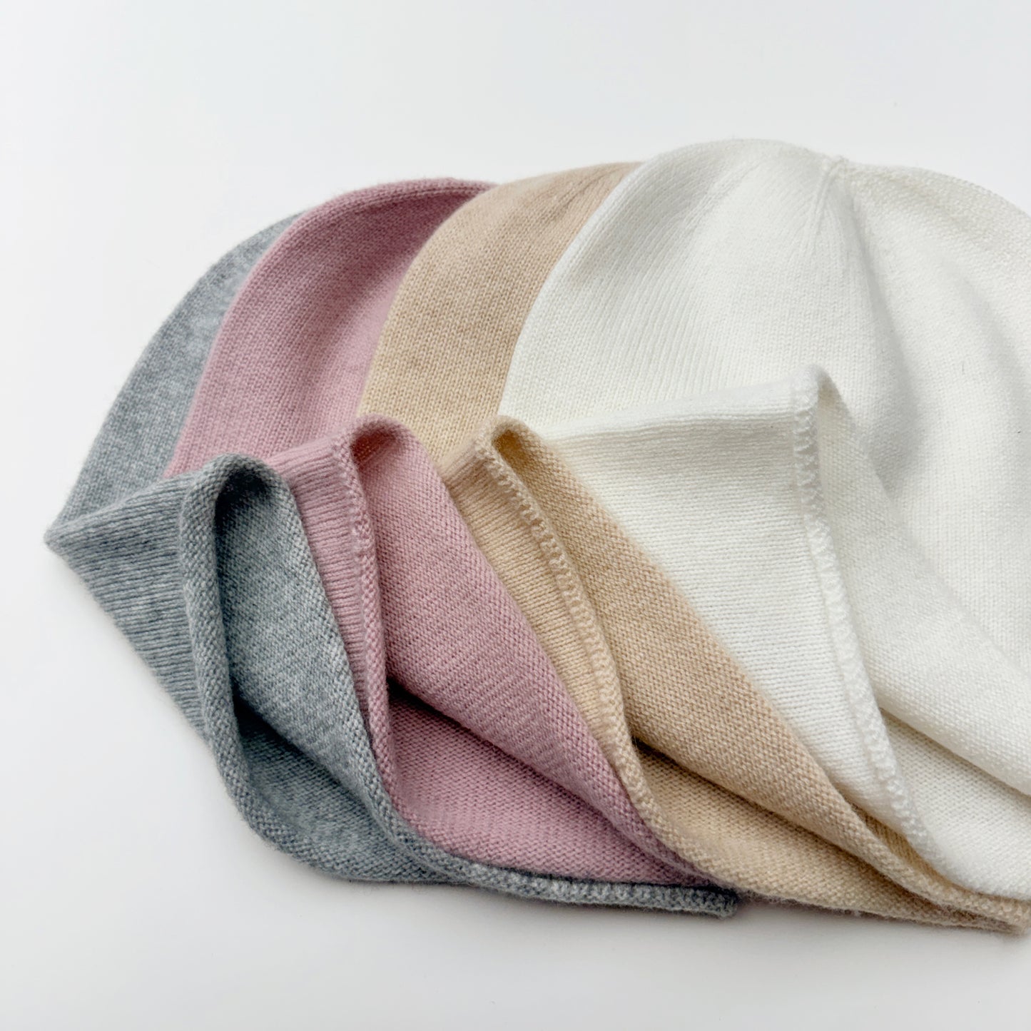 Cashmere hat with rolled hem | 8 Colors