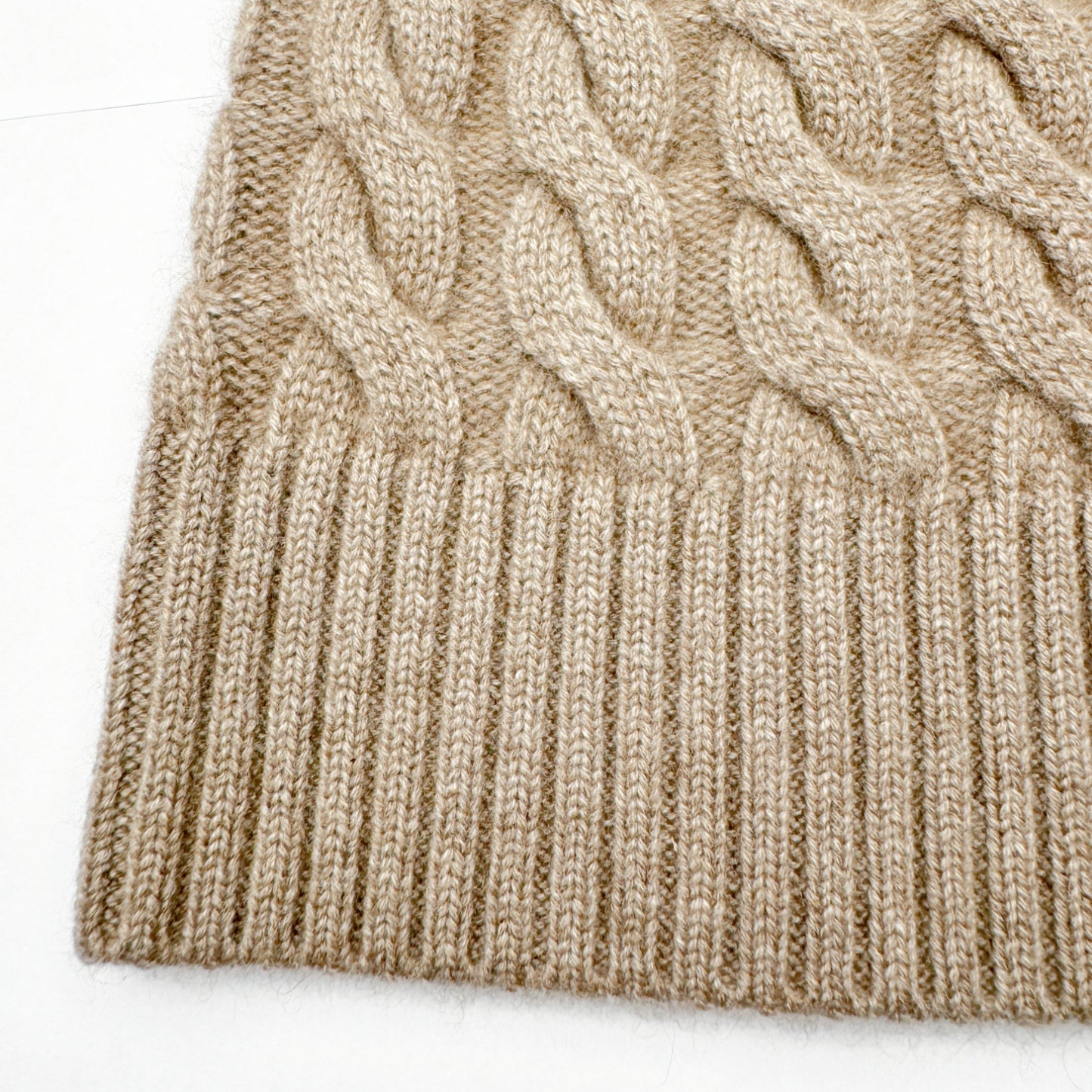 Cashmere cable knit hat with pompom