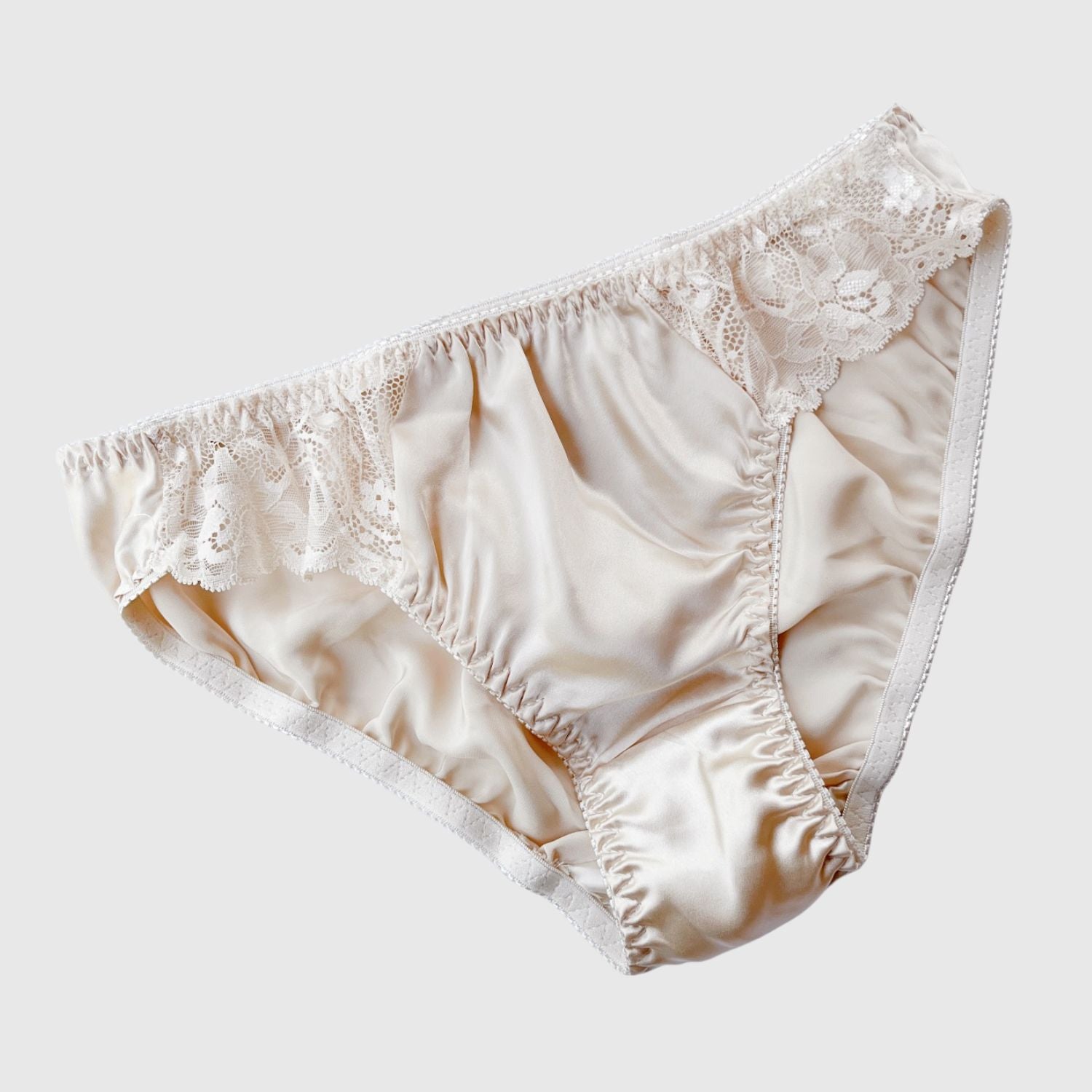 Women Underwear Briefs Low-waist Panties 100% Silk Plus Size Extra