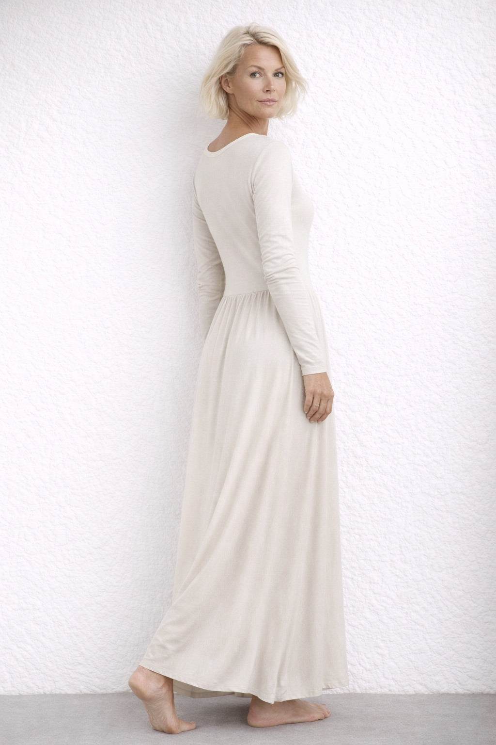 Long scoopneck wool or cotton dress