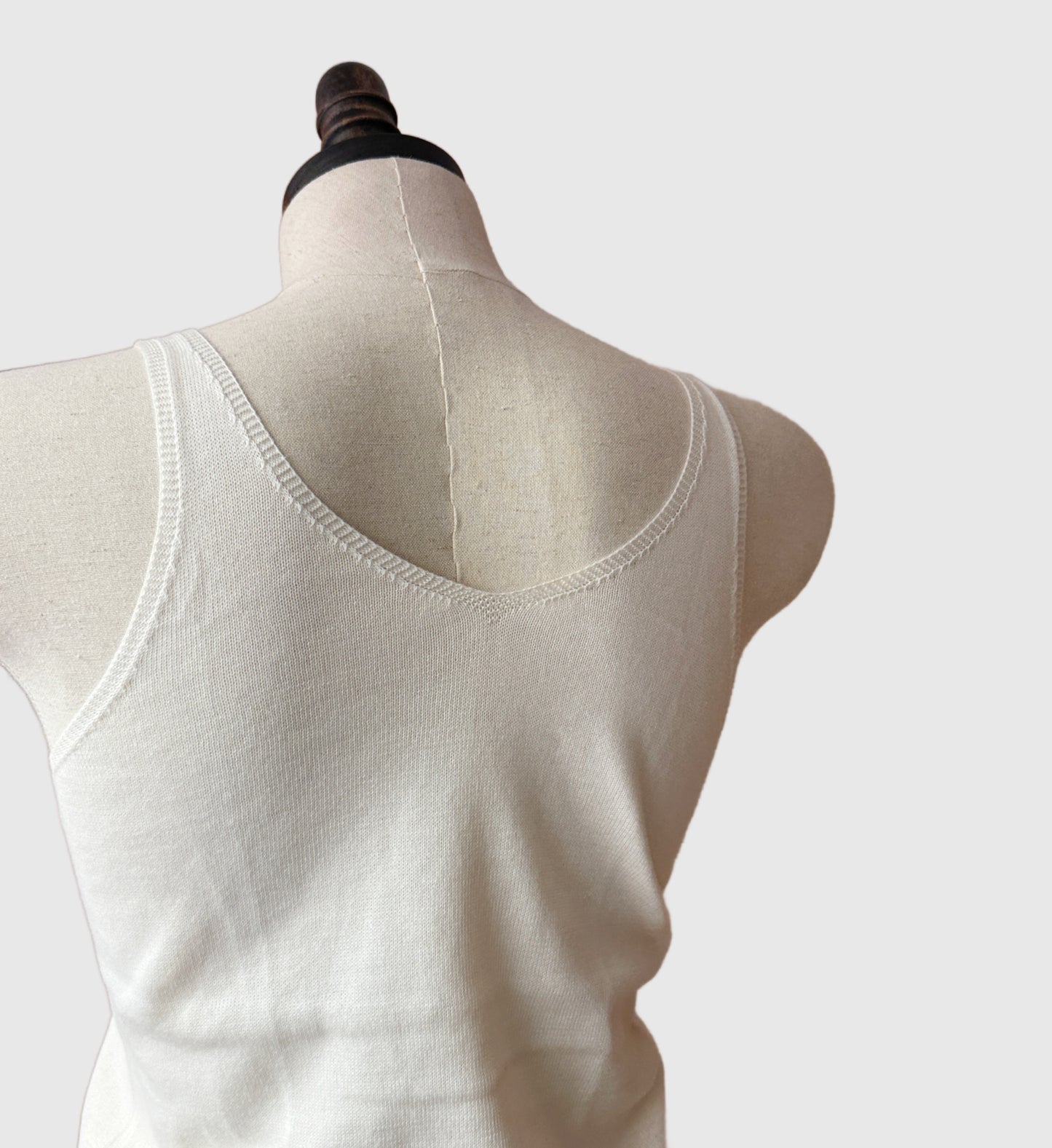 Merino Wool Silk V-neck Top | 4 Colors | Women’s knitwear