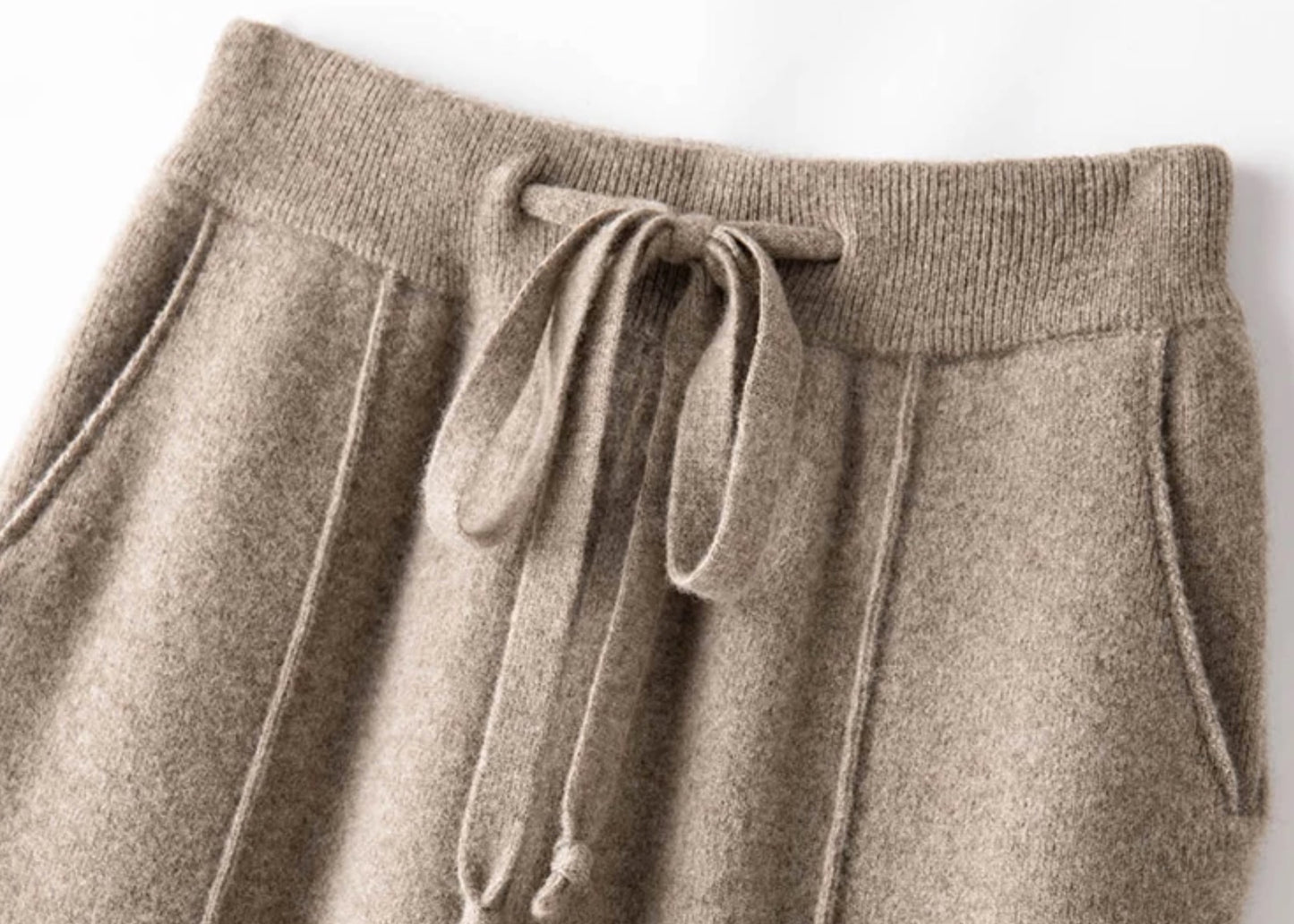 Drawstring Merino Wool Pants with Pockets | Women’s knitwear
