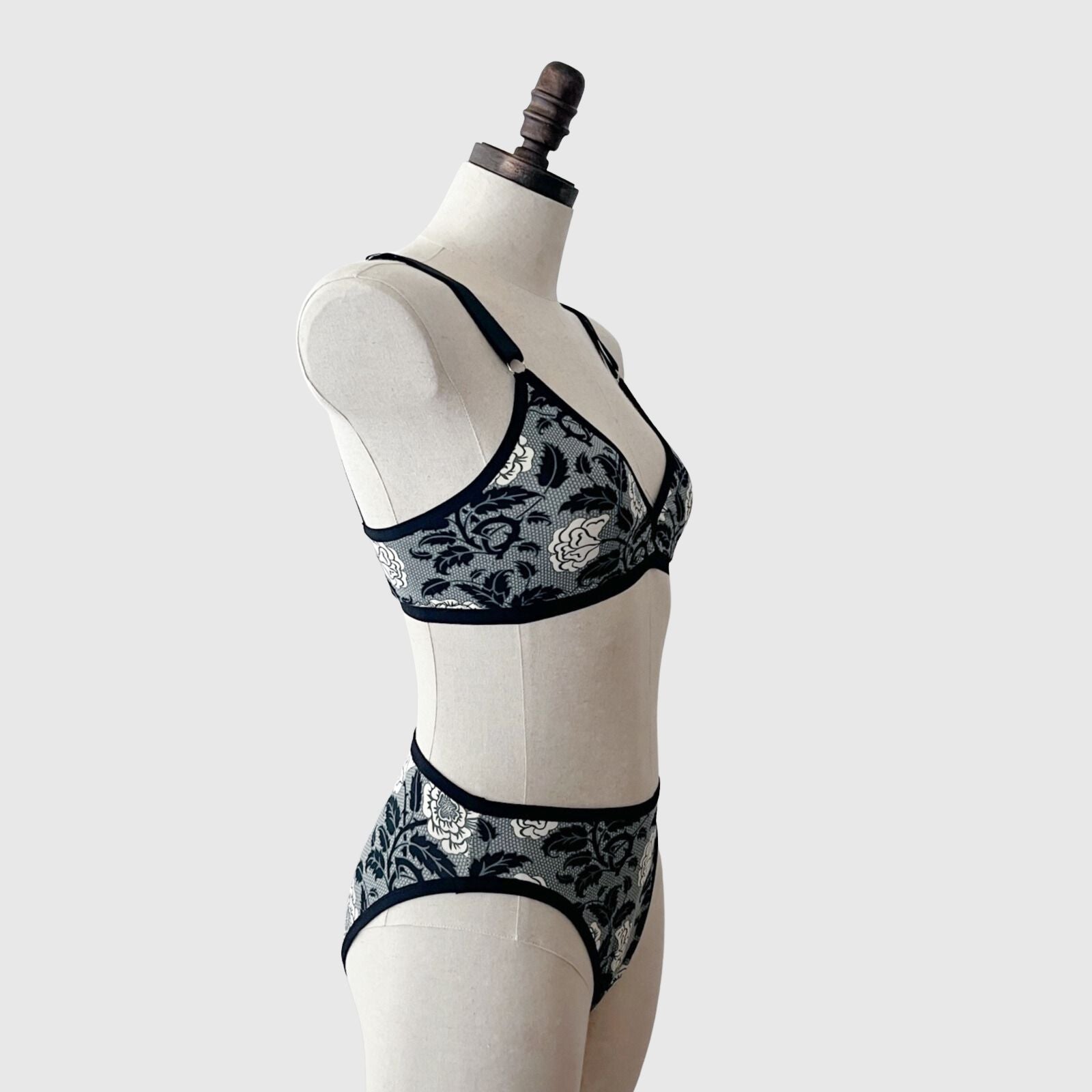 Black floral organic cotton bra and underwear set | Made in Canada women's lingerie and underwear shop
