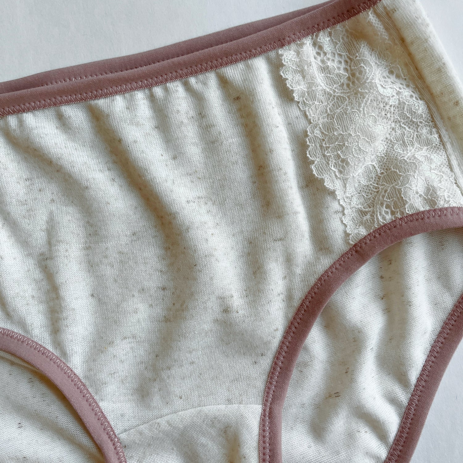 Lace Linen panty brief women's | Shop 100% linen underwear | Made in Canada
