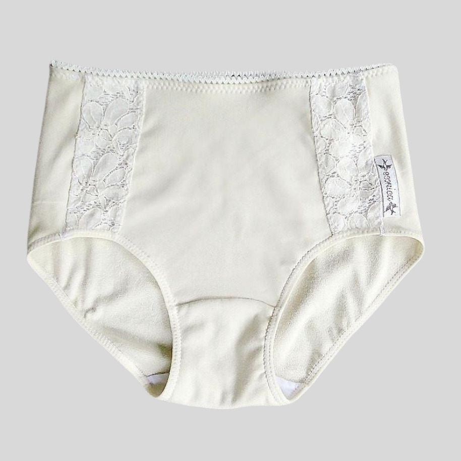Shop Made in Canada organic underwear | Natural cotton lace panties shop