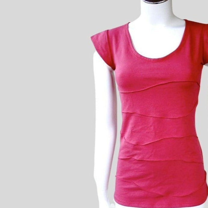 Women's organic tee shirt Canada | Shop organic clothing made in Canada 