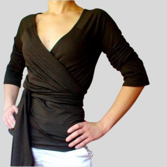 Yoga wrap shirt made in Canada | Shop organic cotton wrap top women's ...