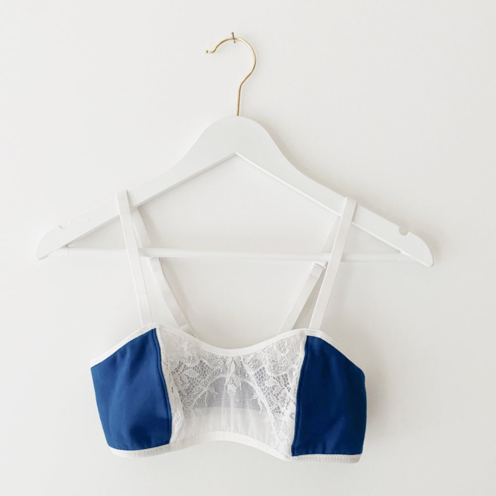 Women's organic cotton bralette with sheer lace
